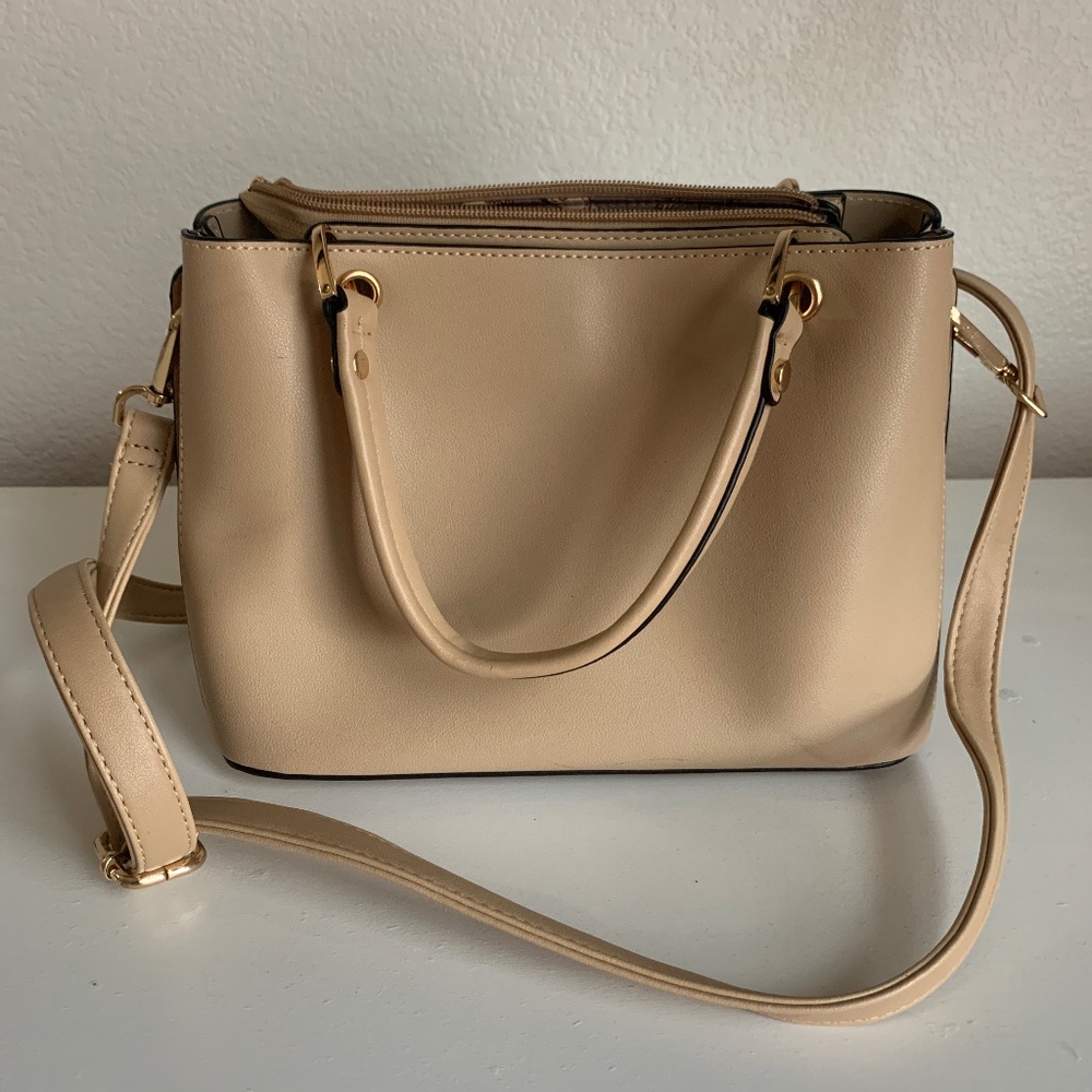 shoulder bag